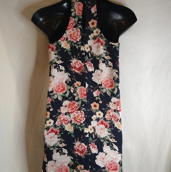 Sleeveless Floral Dress EUC 💗 - Picture 5 of 9
